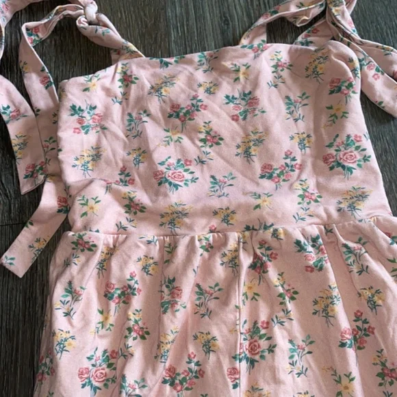 Love and Grow size 8 floral leggy romper - Picture 3 of 5